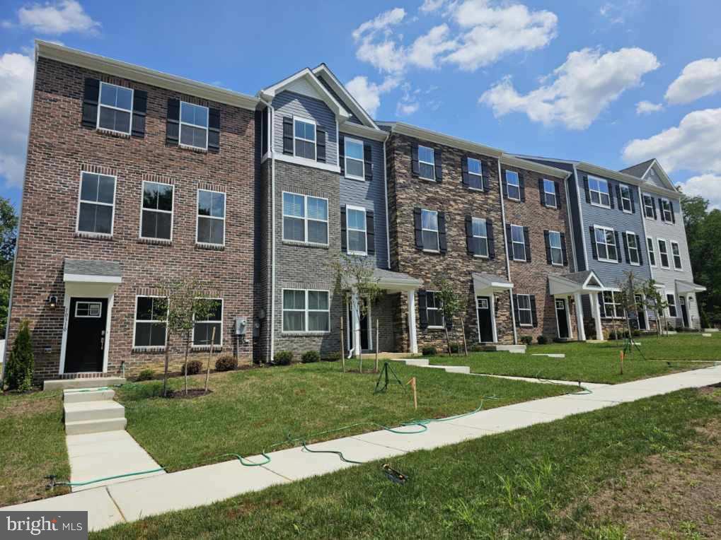 7304 ROXY RUN, CLINTON, MD 20735, 3 Bedrooms Bedrooms, ,3 BathroomsBathrooms,Residential,For Sale,ROXY,2,MDPG2151094