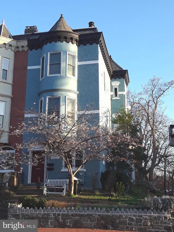 NE 401 E STREET NE 1, WASHINGTON, DC 20002, 1 Bedroom Bedrooms, 2 Rooms Rooms,1 BathroomBathrooms,Residential Lease,For Rent,E,1,DCDC2199290