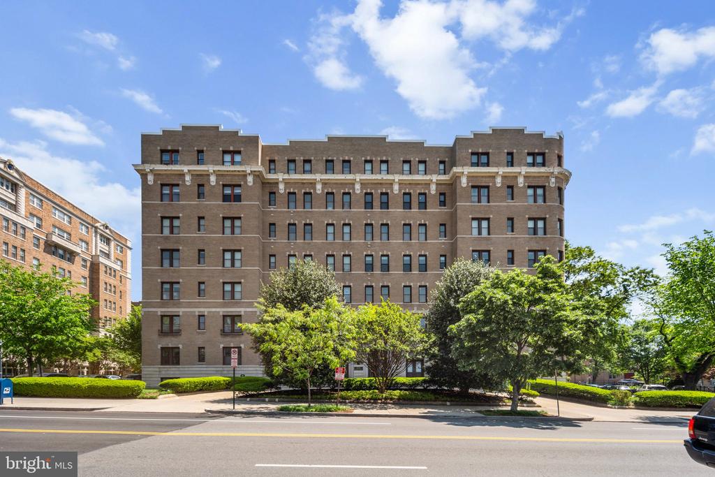 2001 16TH STREET NW 307, WASHINGTON, DC 20009, 1 Bedroom Bedrooms, ,1 BathroomBathrooms,Residential,For Sale,The Brittany,16TH,3,DCDC2200166