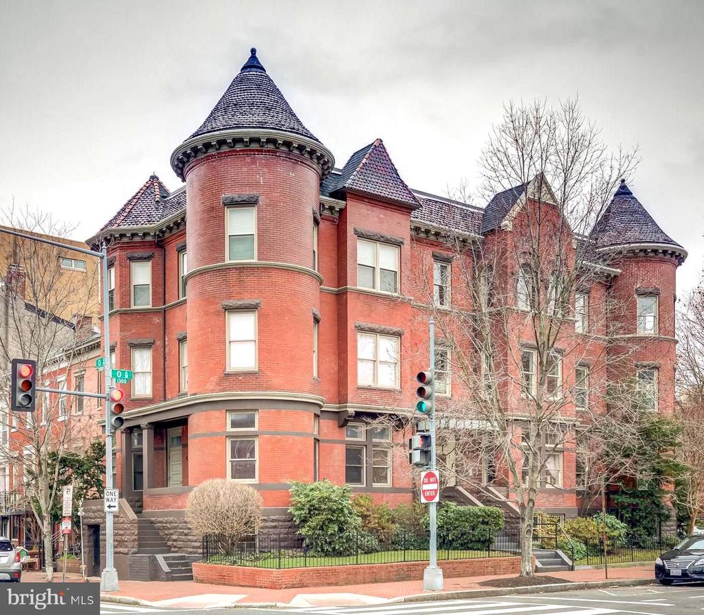 1306 O STREET NW, WASHINGTON, DC 20005, 2 Bedrooms Bedrooms, ,2 BathroomsBathrooms,Residential Lease,For Rent,O,1,DCDC2202176