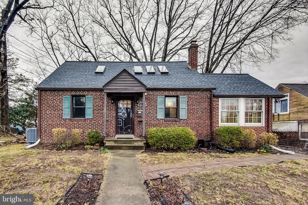 6711 CONWAY AVENUE, TAKOMA PARK, MD 20912, 3 Bedrooms Bedrooms, ,2 BathroomsBathrooms,Residential Lease,For Rent,CONWAY,MDMC2173850