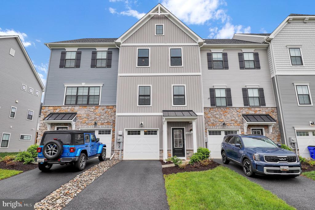 1624 CORN CRIB PL, FREDERICK, MD 21702, 3 Bedrooms Bedrooms, ,2 BathroomsBathrooms,Residential,For Sale,CORN CRIB PL,MDFR2064600
