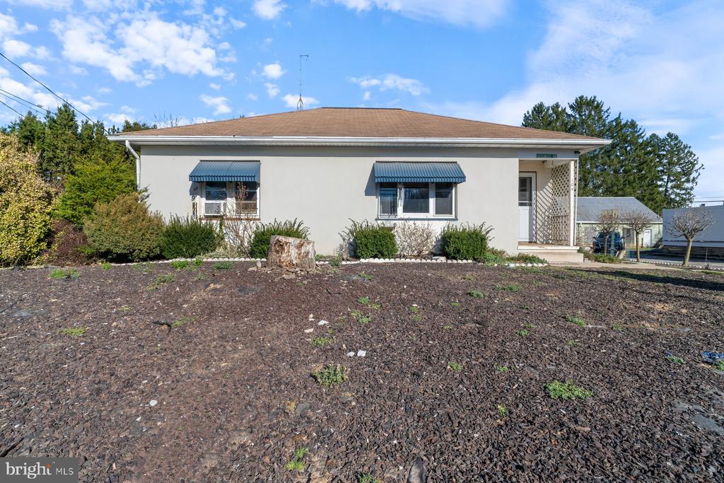 S 104 2ND STREET, WOODSBORO, MD 21798, 2 Bedrooms Bedrooms, ,1 BathroomBathrooms,Residential,For Sale,2ND,MDFR2064844