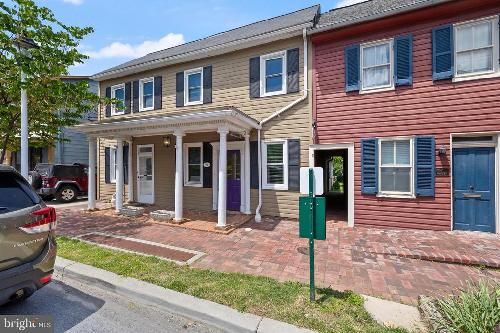 W 41 MAIN STREET, NEW MARKET, MD 21774, 6 Bedrooms Bedrooms, ,3 BathroomsBathrooms,Residential,For Sale,MAIN,MDFR2064814