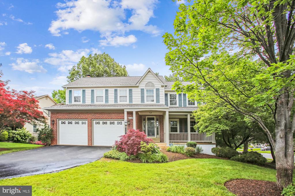 21130 HAYSTACK COURT, ASHBURN, VA 20147, 5 Bedrooms Bedrooms, ,3 BathroomsBathrooms,Residential,For Sale,HAYSTACK,VALO2094738
