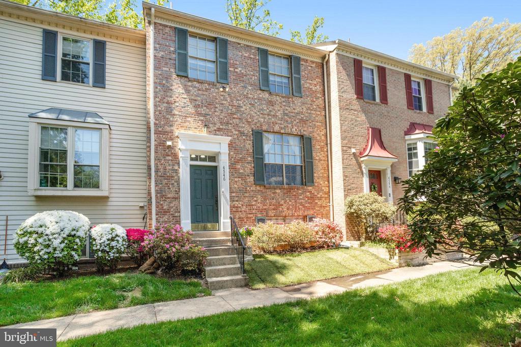 4546 LITTLE RIVER RUN DRIVE, ANNANDALE, VA 22003, 3 Bedrooms Bedrooms, ,2 BathroomsBathrooms,Residential Lease,For Rent,LITTLE RIVER RUN,VAFX2244720