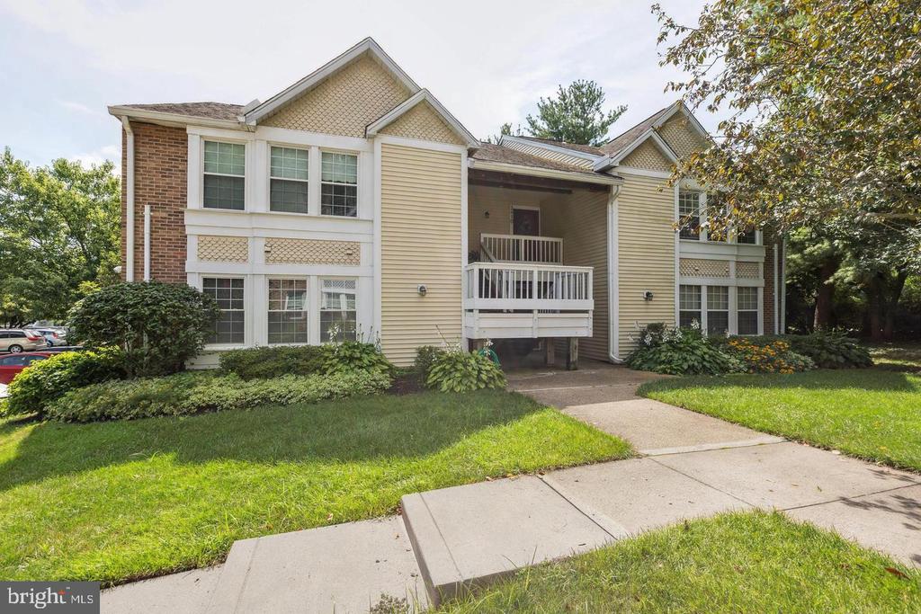 3412 LAKESIDE VIEW DRIVE 12, FALLS CHURCH, VA 22041, 2 Bedrooms Bedrooms, ,2 BathroomsBathrooms,Residential Lease,For Rent,Waters edge,LAKESIDE VIEW,1,VAFX2244684